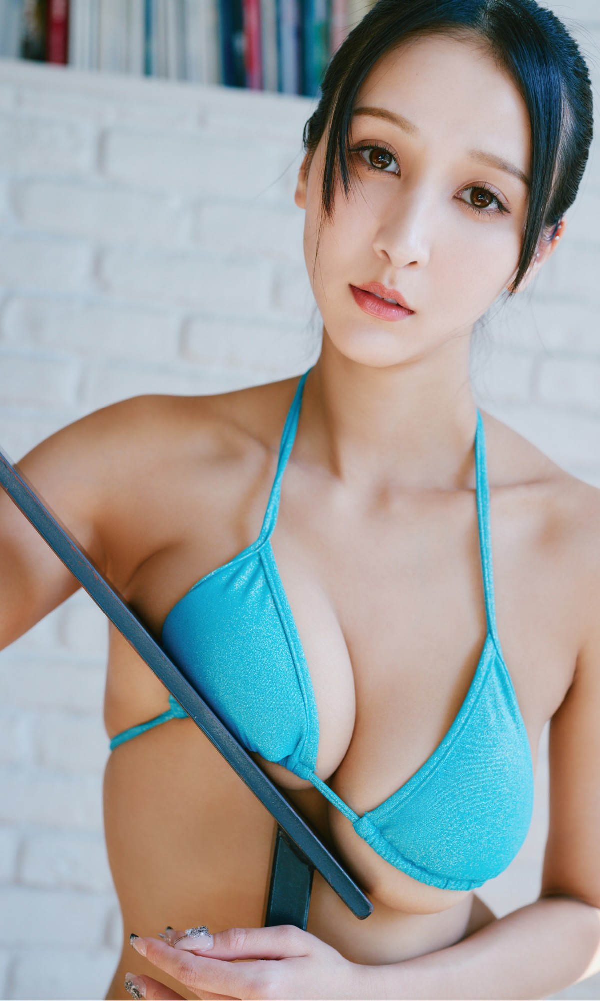キャミソール　グラビア 写真）23歳人気声優、キャミソール＆短パン姿でグラビア降臨！ - エンタメ - ニュース ｜クランクイン！