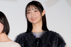 小宮山莉渚、映画『違国日記』完成披露上映会に登場