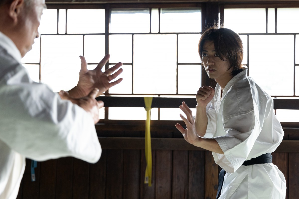 『９５』“秋久”高橋海人＆“大黒”勝矢の殴り合いに反響「怖すぎ」「エグい」