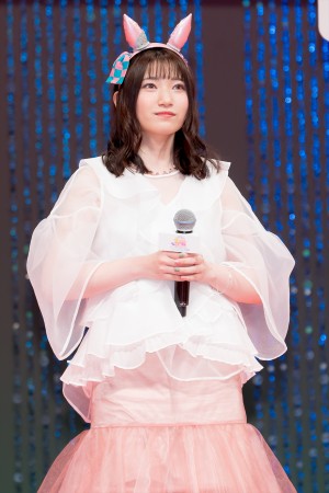 福嶋晴菜、劇場版『ウマ娘 プリティーダービー 新時代の扉』完成披露プレミアに登場