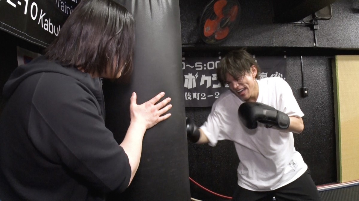 ホスト挑戦中の山本裕典、かつての”ライバル”の壮絶な生い立ち聞かされる