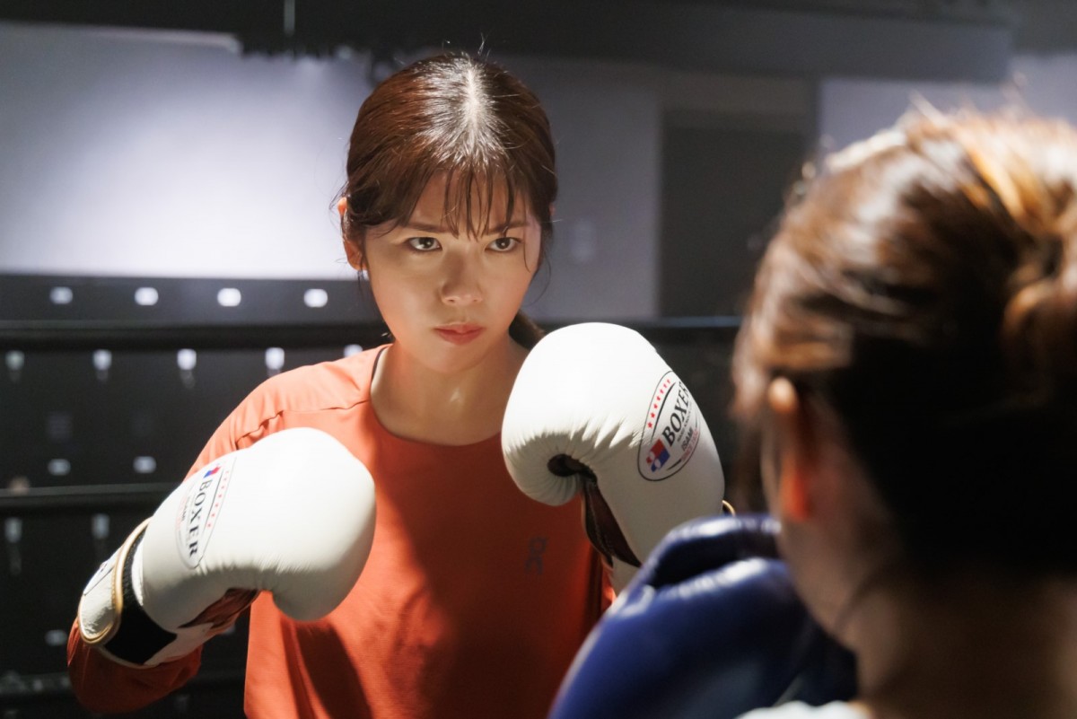小芝風花×大島優子のバディショットも！　『GO HOME』場面写真＆1話あらすじ到着