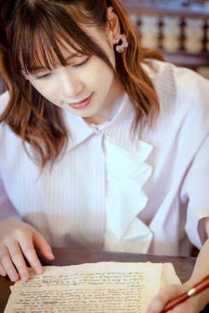 アニメ『2.5次元の誘惑』天乃リリサ役の前田佳織里