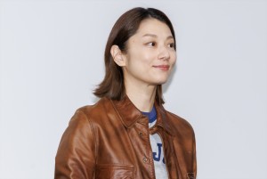 小池栄子、ドラマ『新宿野戦病院』制作発表会見に登場