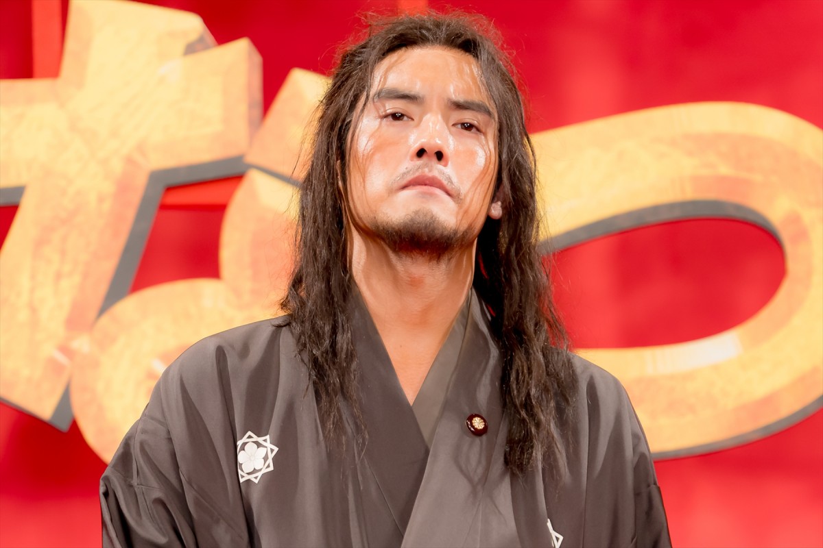 赤楚衛二、坂本龍馬役になりきって挨拶　大変だったことは「土佐弁がちょっと難しかった」