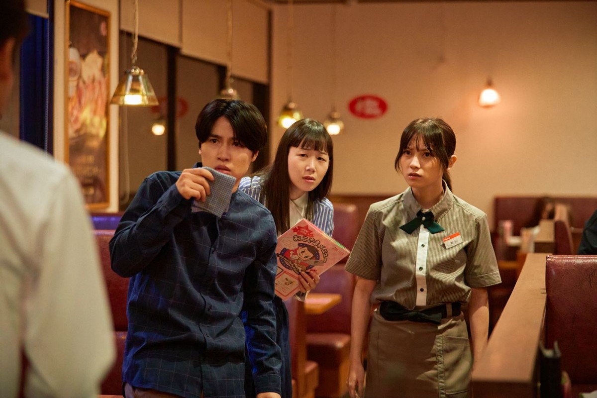 佐藤隆太×岡田義徳×塚本高史『映画THE３名様Ω』、スタイリッシュなキャラポス解禁　場面写真も到着！