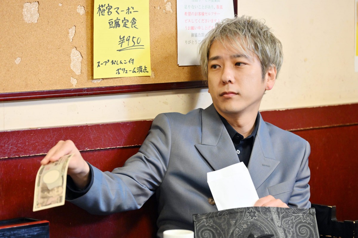 『ブラックペアン』石坂浩二が登場　「いきなり白い巨塔に」「東教授」「貫禄が凄い」と反響