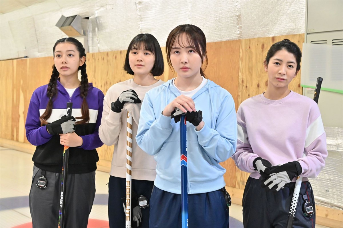 本田望結主演『カーリングの神様』、白熱するカーリングの試合のシーンを含む場面写真解禁
