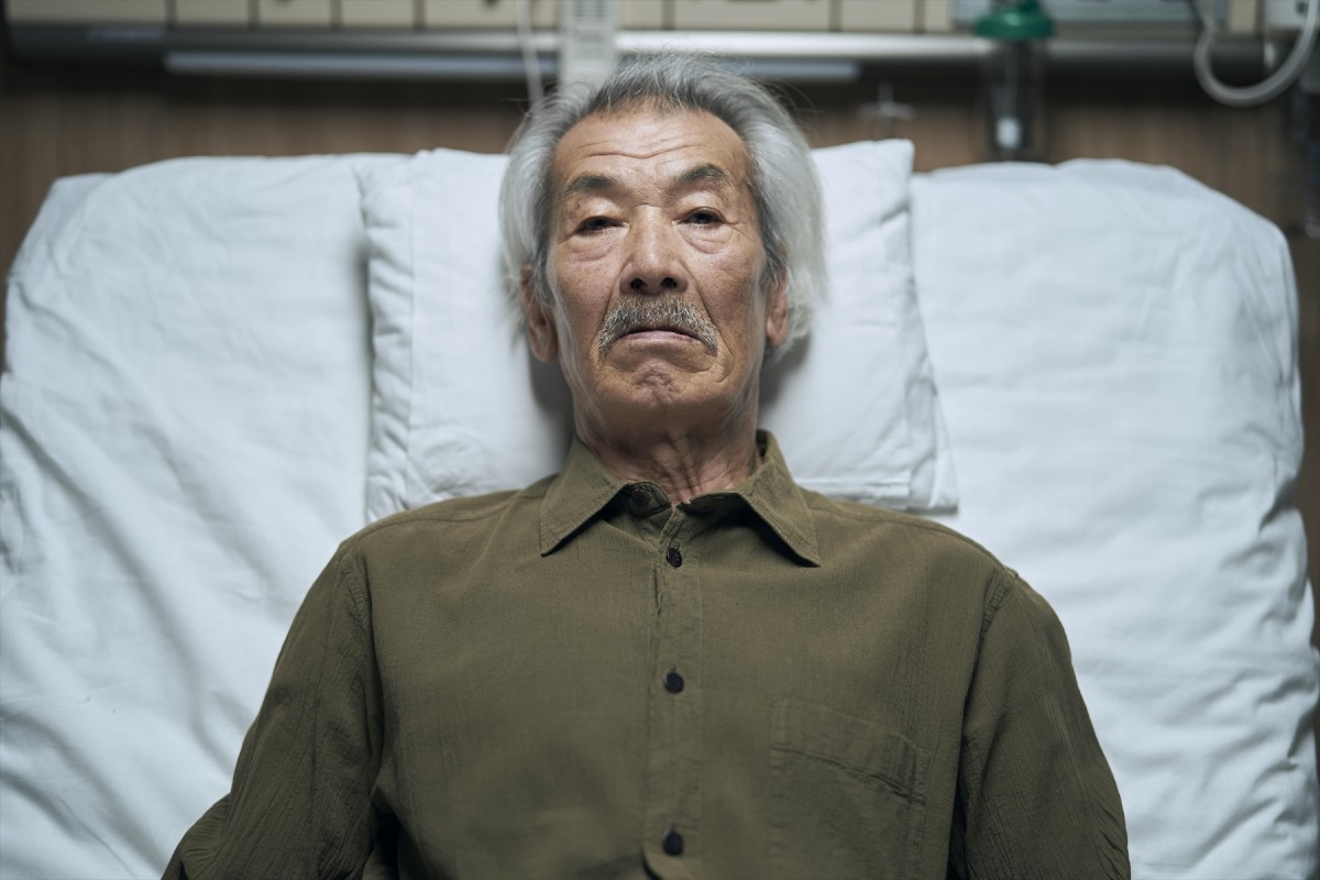 池松壮亮主演『本心』、田中裕子、三吉彩花、水上恒司らの“本心”が見え隠れする相関図＆場面写真公開