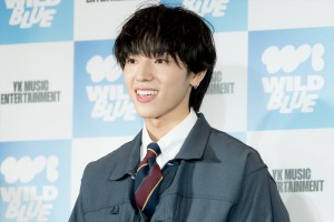 池田優斗、5人組ボーイズグループ・WILD BLUE 記者発表会に登場