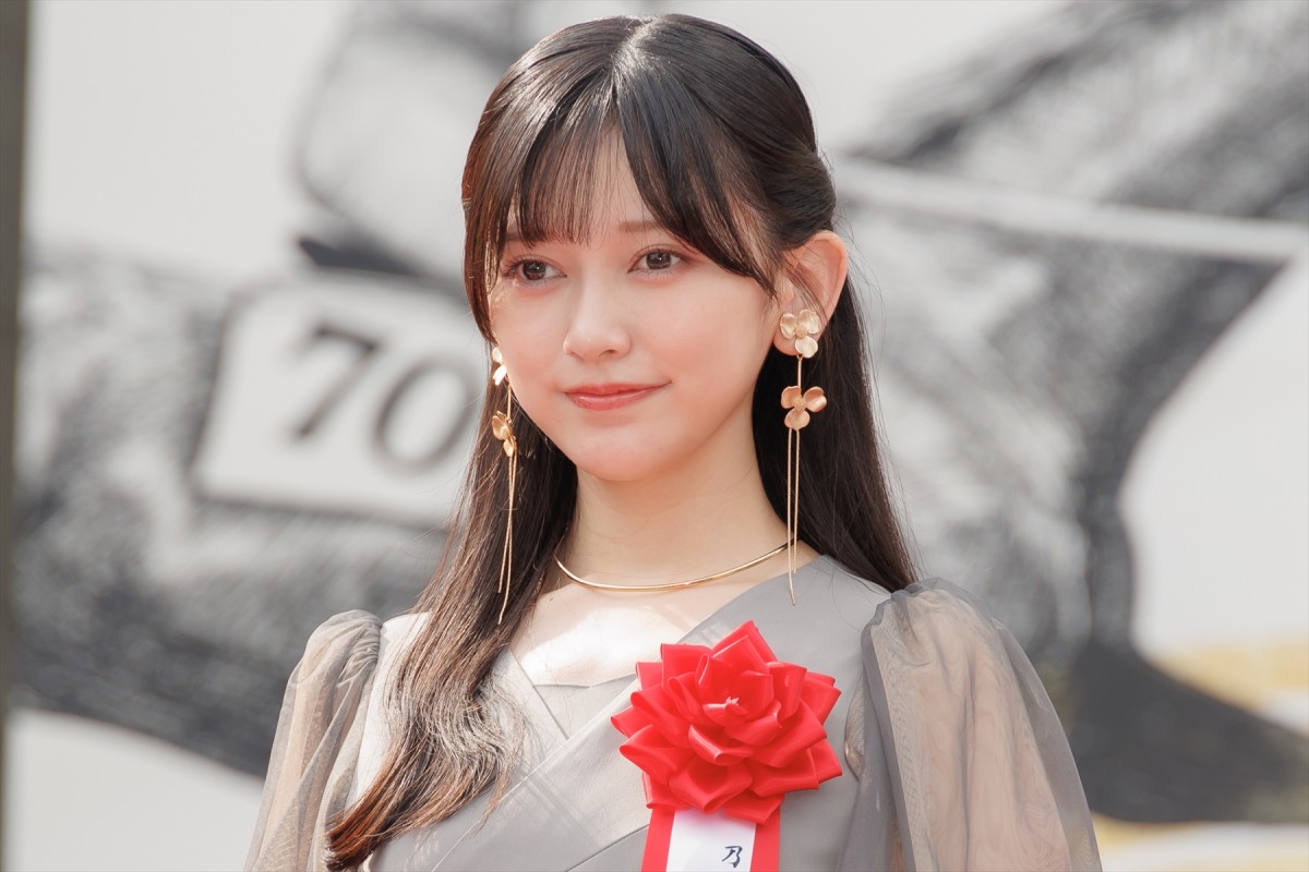 乃木坂46・池田瑛紗、JRA70周年特別展テープカットセレモニーに登場「本当に光栄です」
