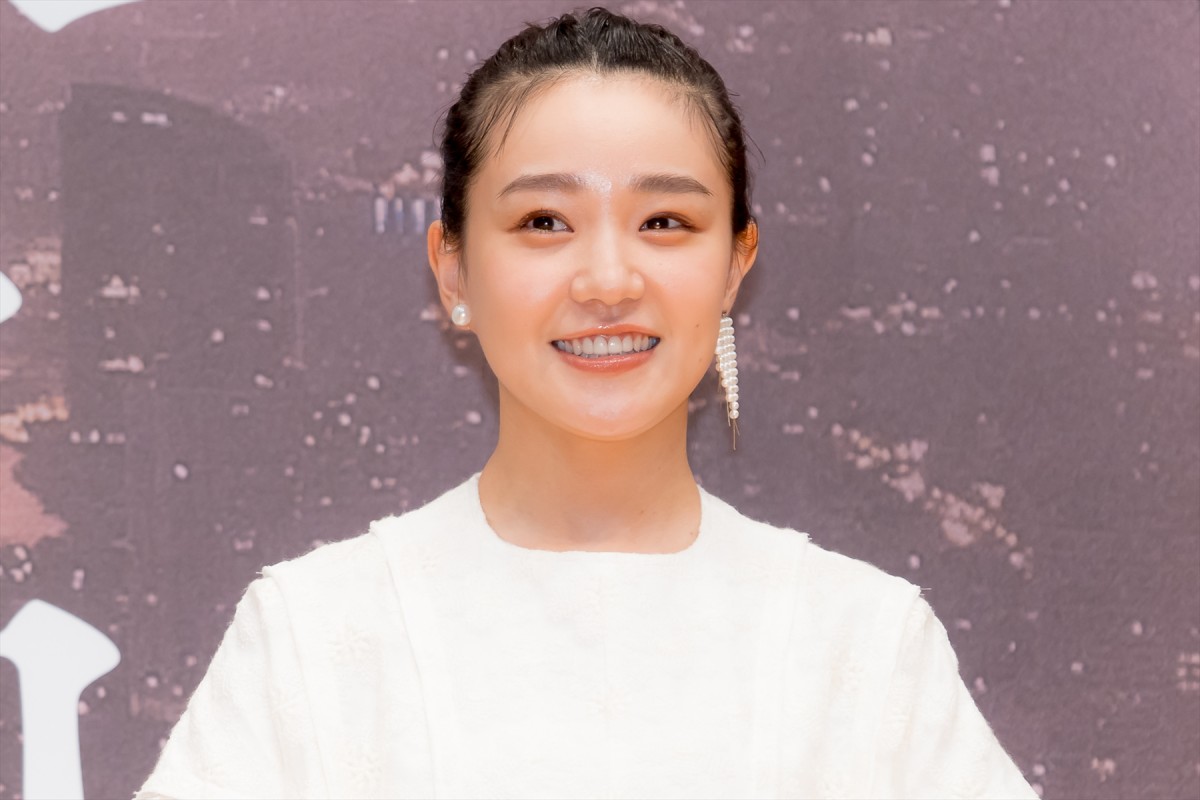 キスマイ・藤ヶ谷太輔、奈緒に花束をサプライズプレゼント　お互いの意外な一面も明かす