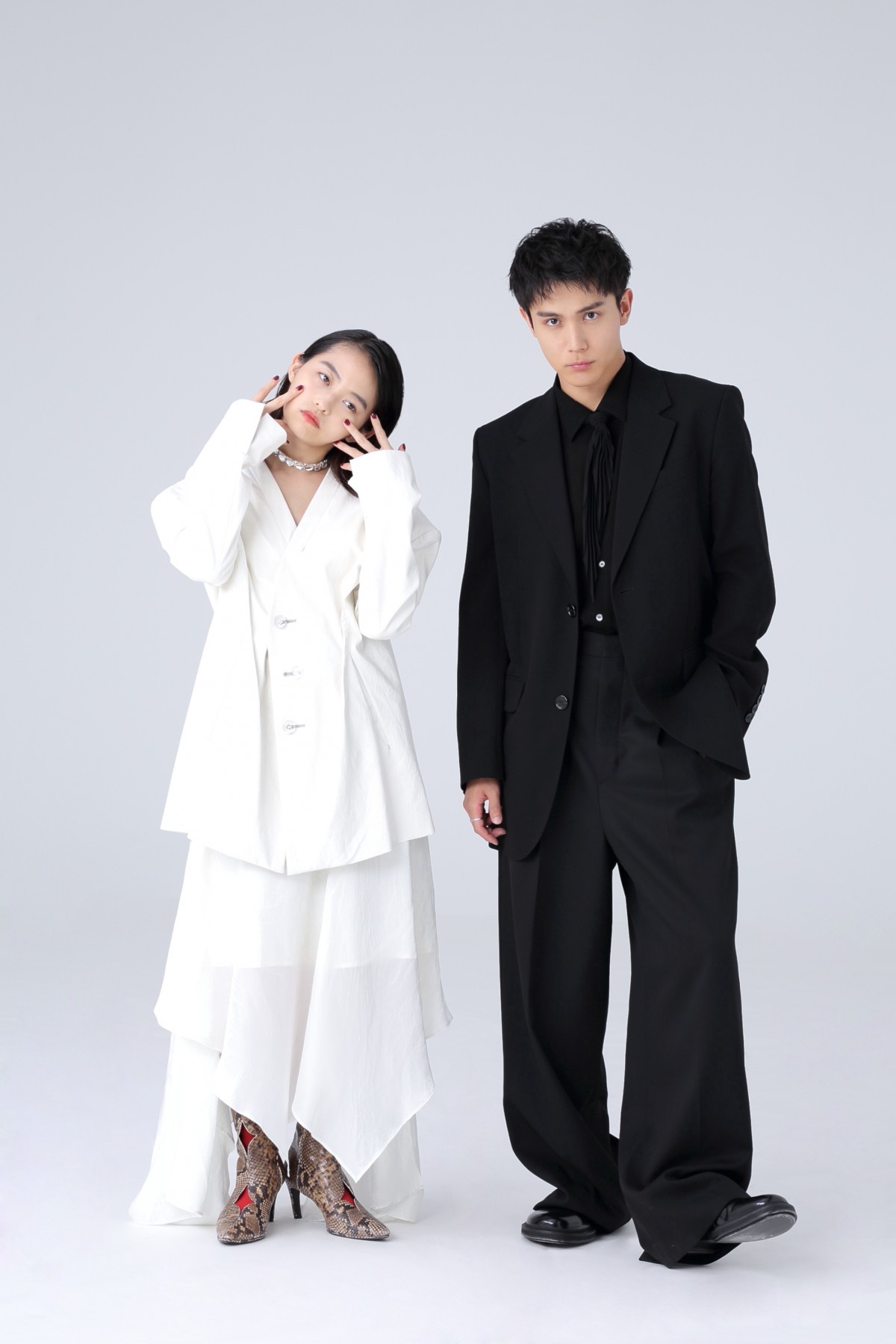 伊藤万理華、初共演・中川大志に「かっこよすぎて動揺」　お互いが惹かれる役どころとは