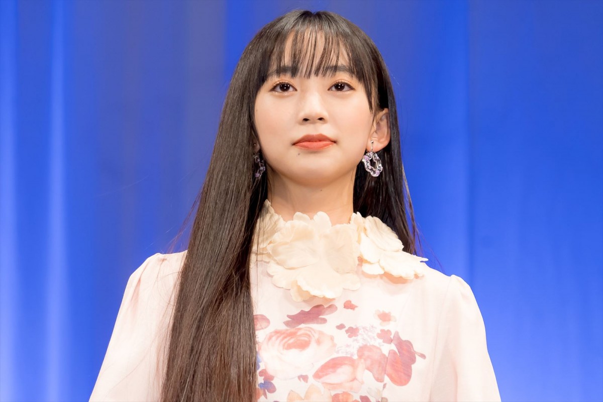 黒木華、「夜明けのマイウェイ」カバーで主題歌に挑戦　歌声褒められるも「恥ずかしい」
