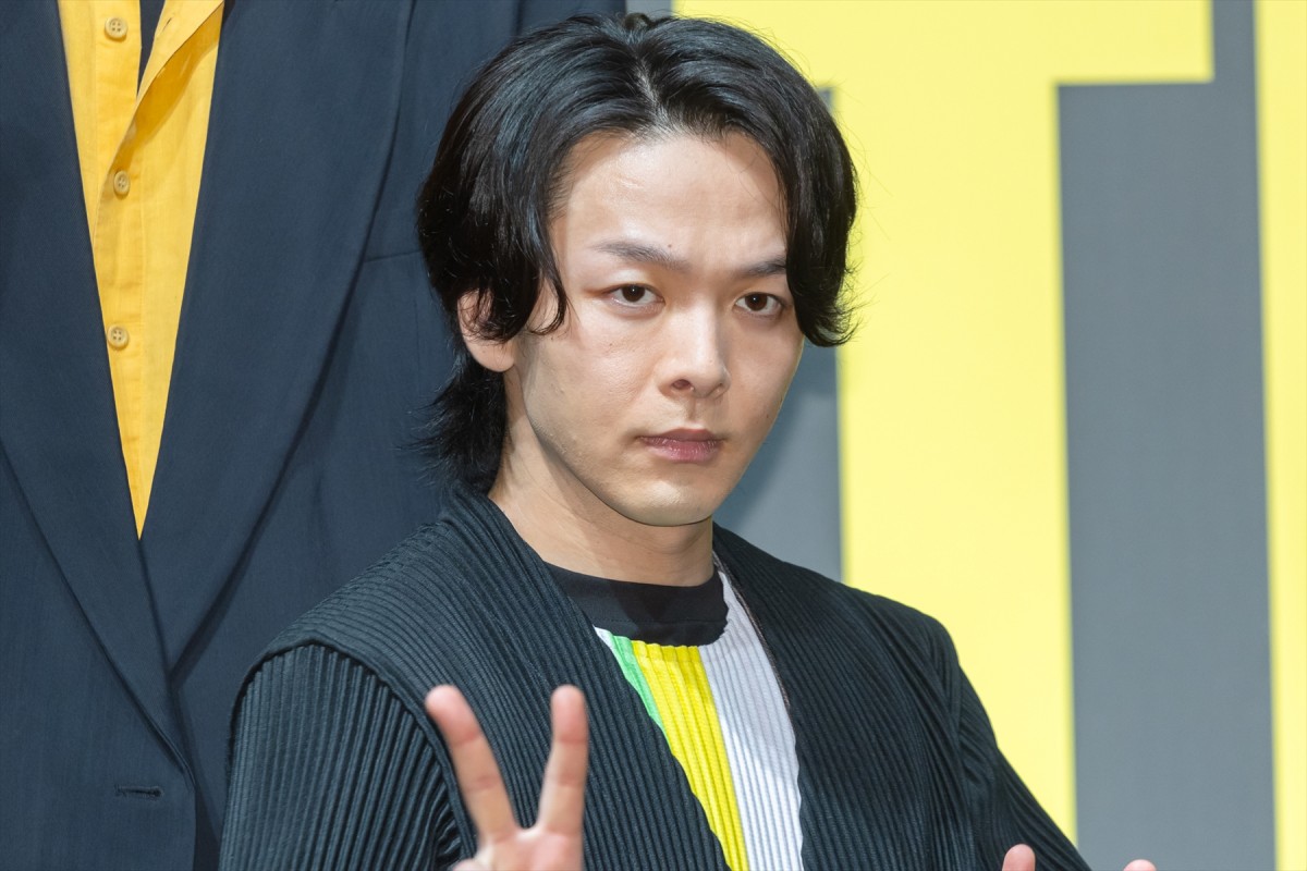 中村倫也、白石麻衣の“不思議ちゃん”熱演に刺激「『芝居ってこうだった』と反省した」