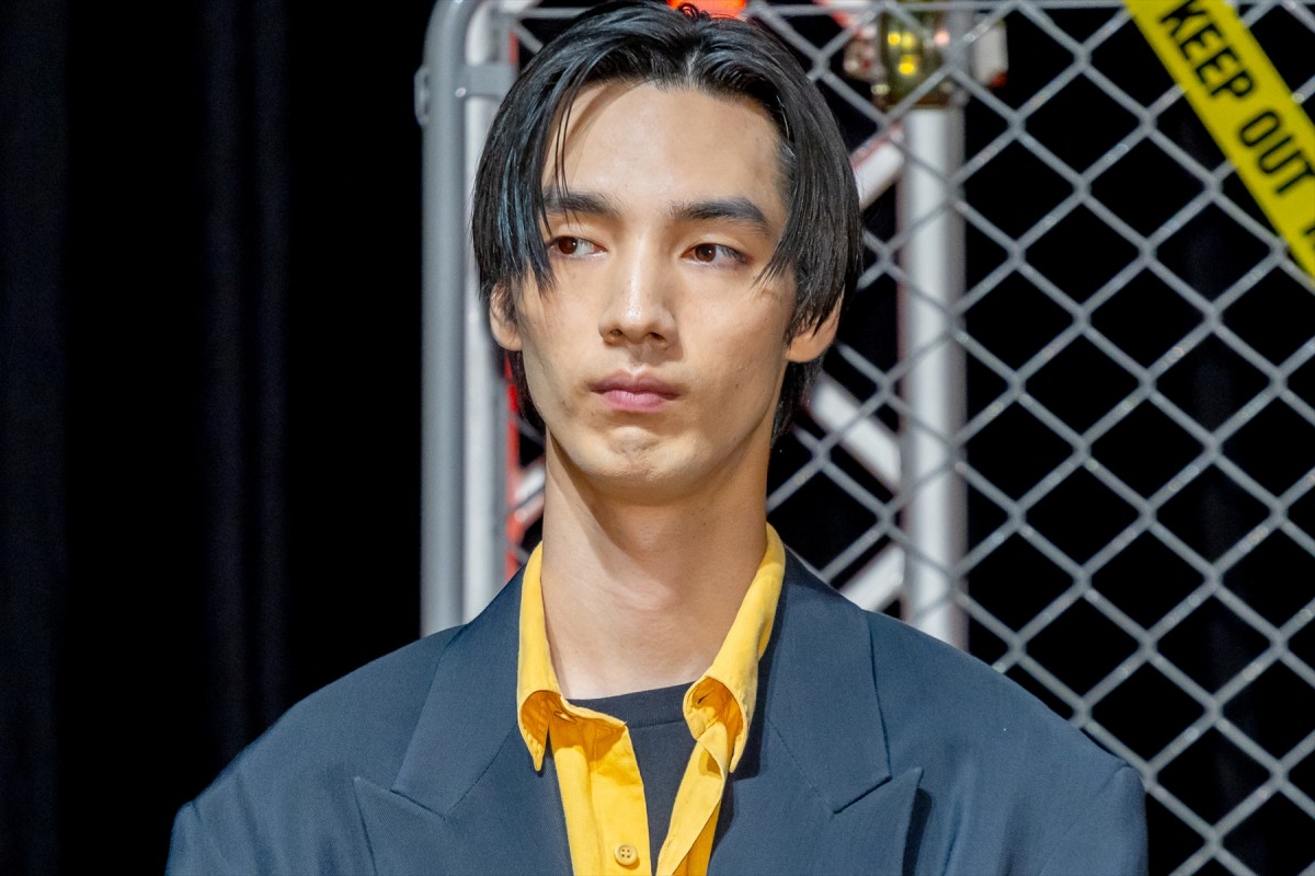 中村倫也、白石麻衣の“不思議ちゃん”熱演に刺激「『芝居ってこうだった』と反省した」