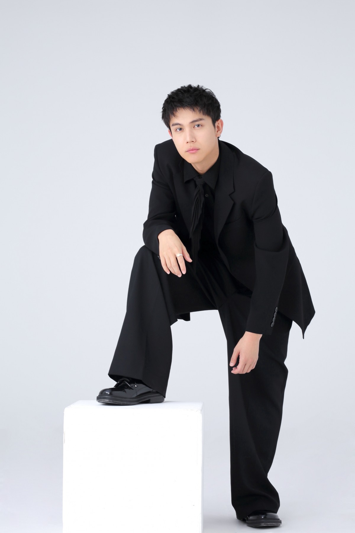 伊藤万理華、初共演・中川大志に「かっこよすぎて動揺」　お互いが惹かれる役どころとは