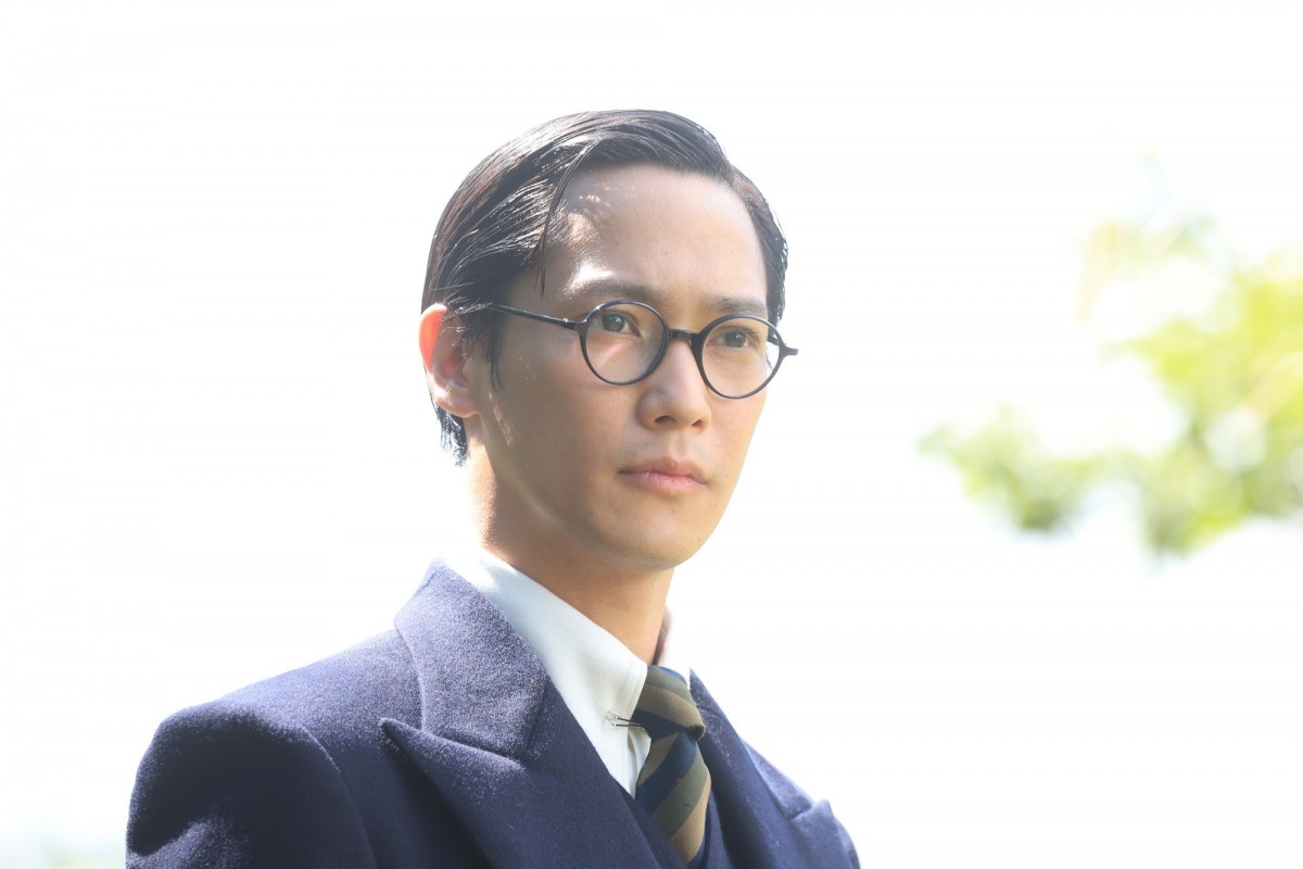 “貧乏探偵”鈴鹿央士×“能力者”松本穂香コンビが難事件を解決！　レトロ・ミステリー『嘘解きレトリック』スタート