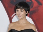 『アラジン』でジャスミンを演じたナオミ・スコット、イメージ一新のショートヘアに