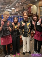 ドラマ『てのひらラブストーリー ～婚活五重奏～』より「焼き鳥、串から外すか？ 外さないか？」メイキング写真