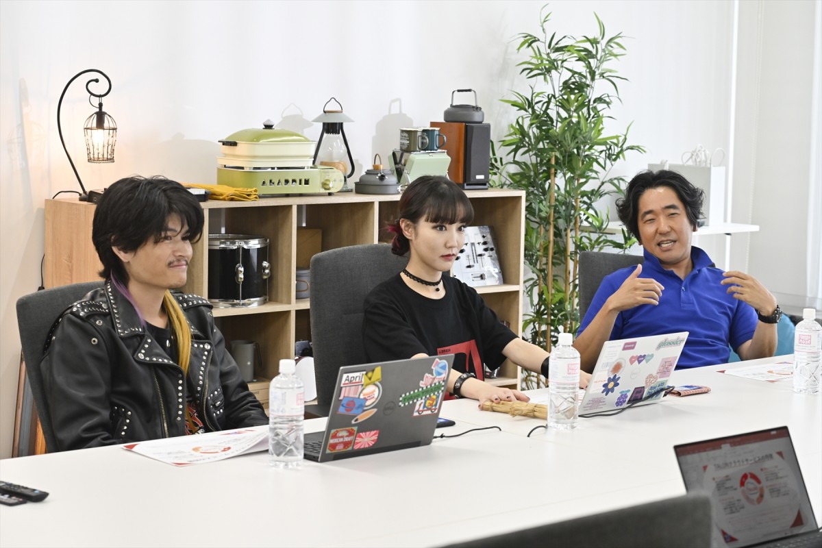 『無能の鷹』3話、“鵜飼”さとうほなみ＆”鵙尾”土居志央梨、犬猿の仲の2人が抱える因縁とは？