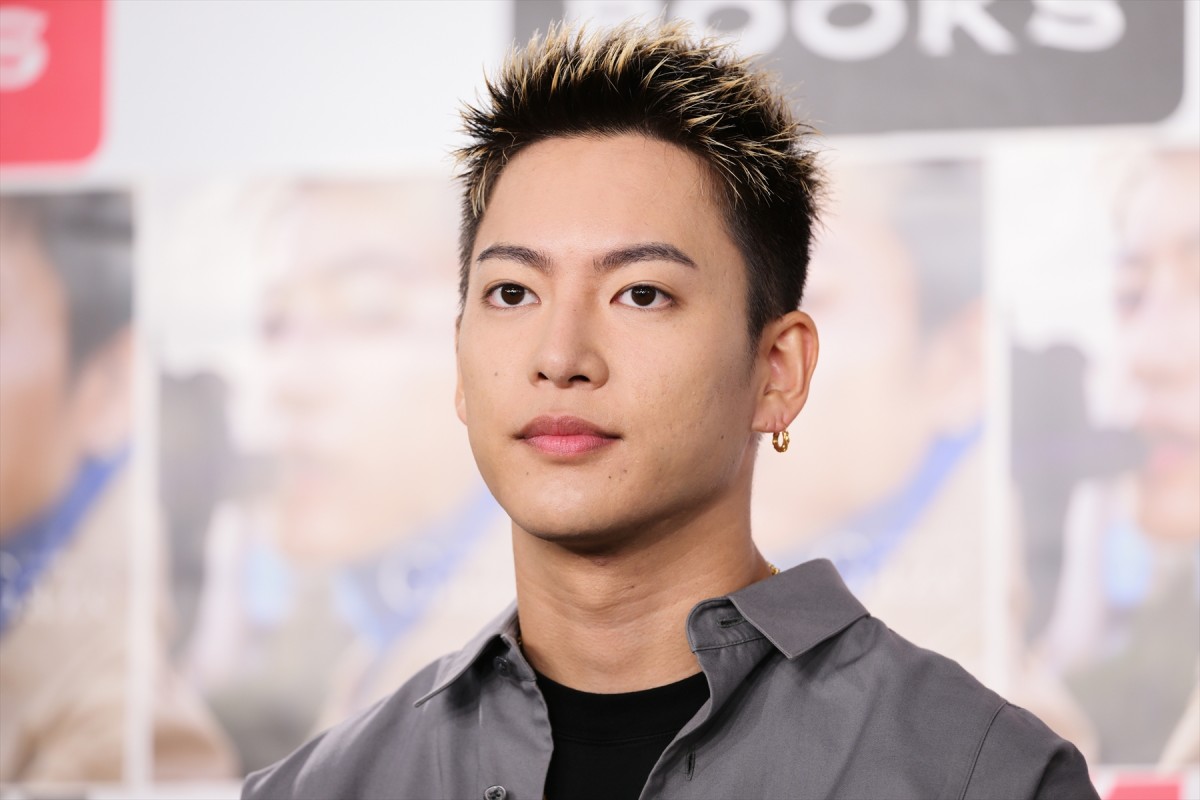 三山凌輝、1st写真集発売に喜び　朝ドラ出演も回想「すごくいい出会いだった」