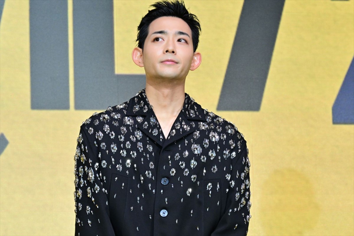 阿部寛、キャスター役初挑戦の理由は「色々な役をやり尽くし、ハードルに挑戦したい」