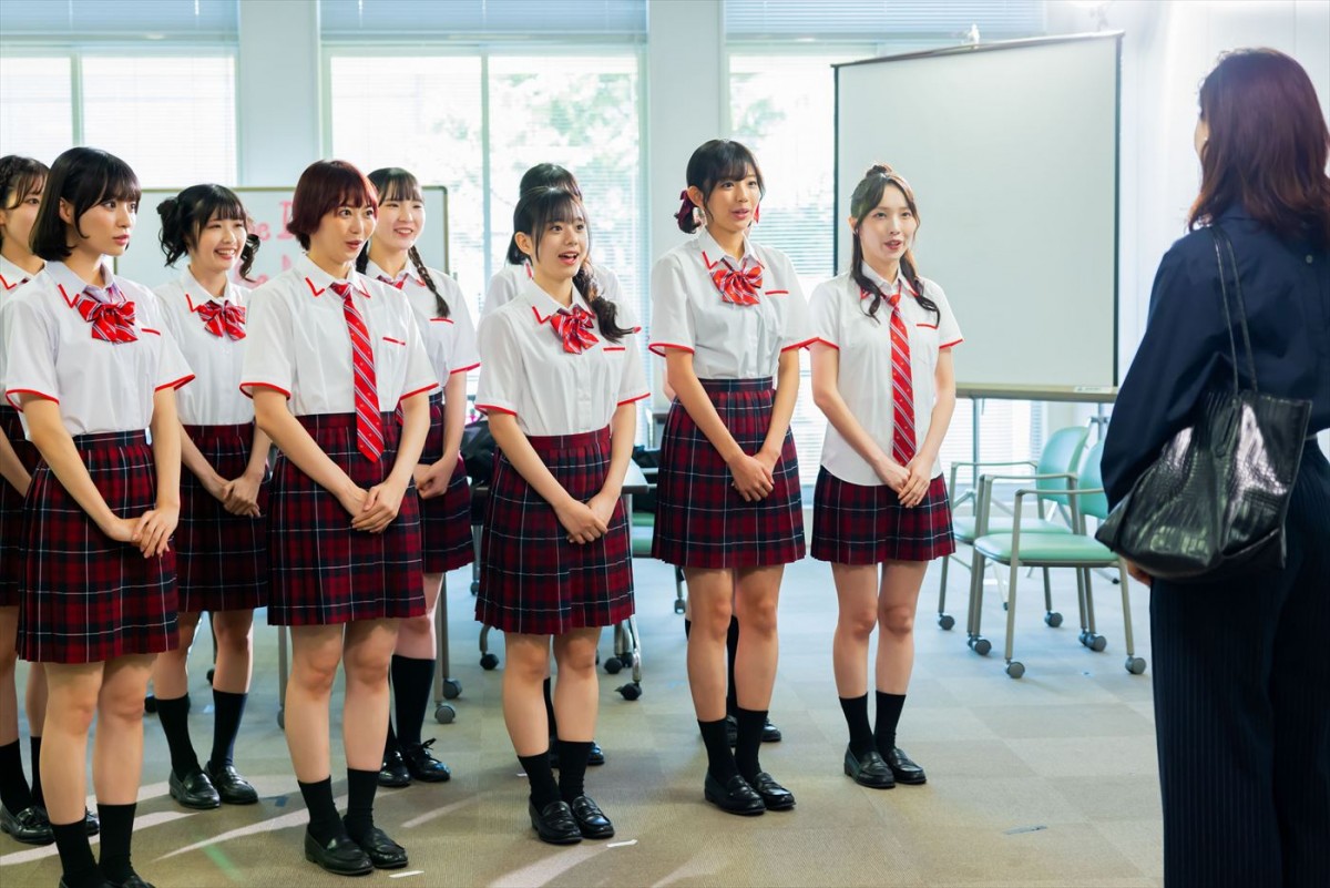 『ラブライブ！』実写ドラマ、映像初解禁！　渡邉美穂、冨田菜々風らの場面写真も