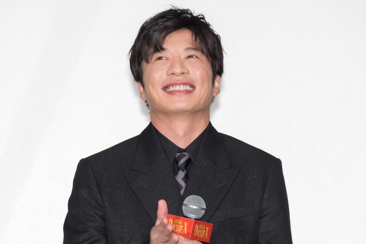 なにわ男子・西畑大吾との共演で米倉涼子「目が透き通りすぎていてぶっ倒れそう」
