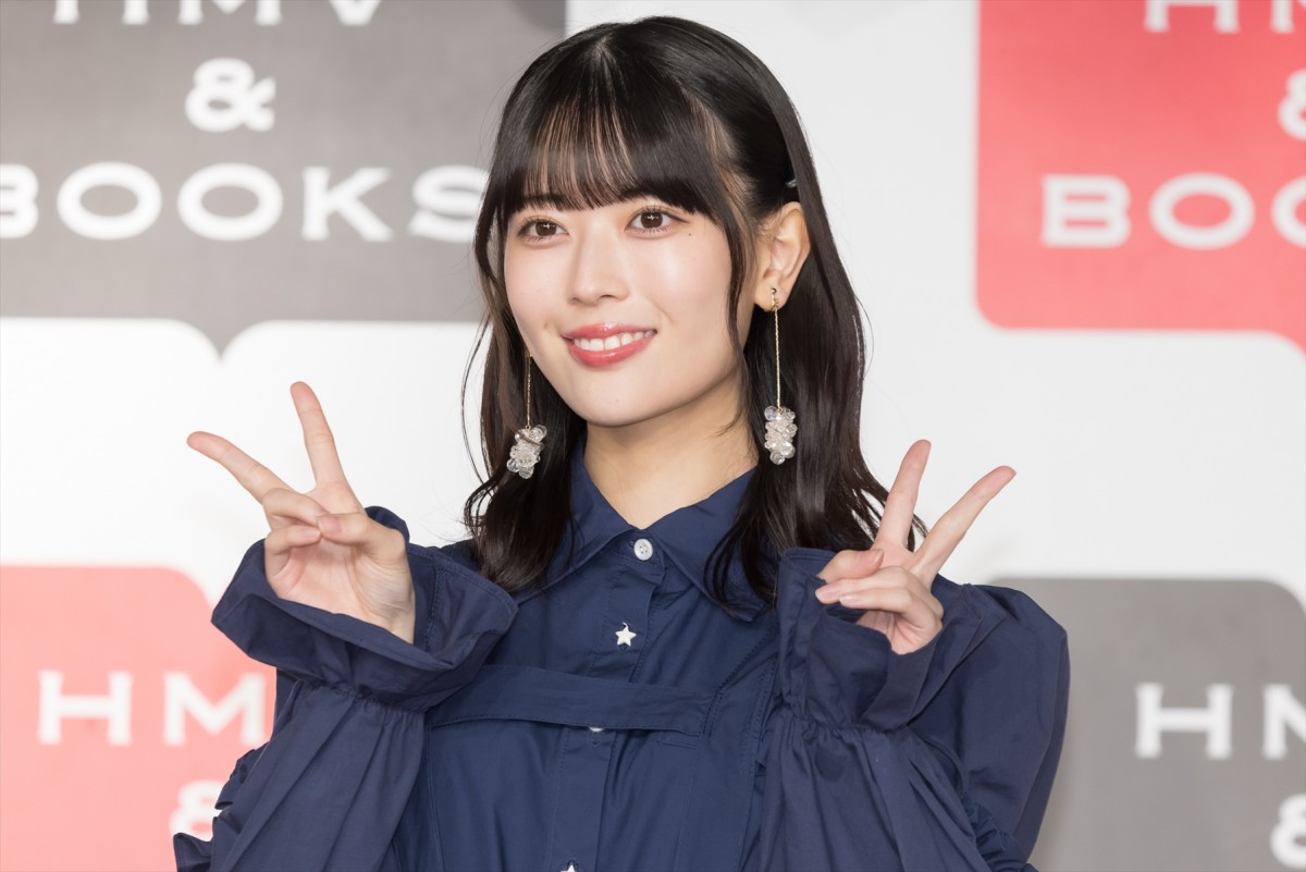 乃木坂46・岩本蓮加、1st写真集発売でファンにメッセージ「あの頃の“れんたん”もちゃんといる」
