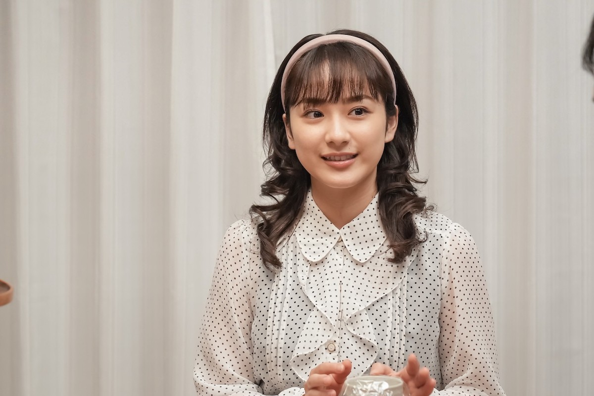 明日の『おむすび』“結”橋本環奈、“佳純”平祐奈から家族をうらやましがられる