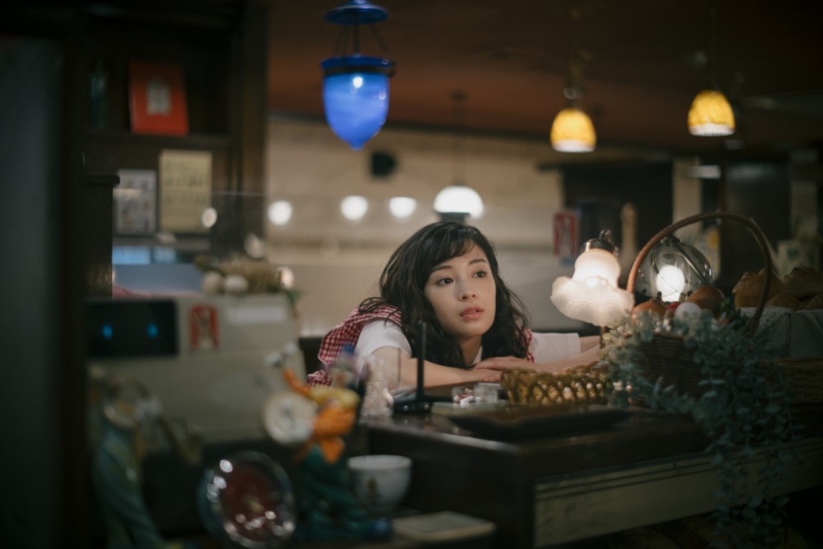 宮沢りえ、尾野真千子、蒼井優、広瀬すず演じる四姉妹のキャラが明らかに！　Netflix『阿修羅のごとく』場面写真初解禁