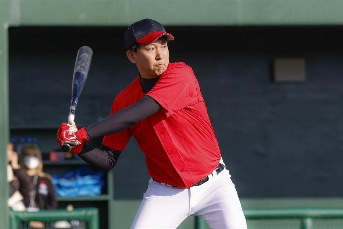 M‐1準優勝・バッテリィズ、佐藤隆太、鈴木福、高橋優斗、DeNA三浦大輔監らが野球対決に参戦！　あす放送『超アスリートvs芸能人』