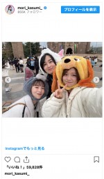 （写真左から）井桁弘恵、カルマ、森香澄　※「森香澄」インスタグラム