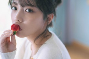 乃木坂46・与田祐希3rd写真集