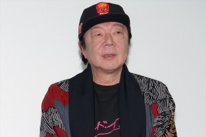 古田新太、映画『サイレントラブ』完成披露試写会に登場