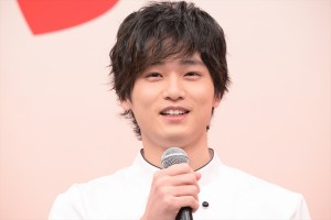 中川大輔、ドラマNEXT『パティスリーMON』記者会見に登場