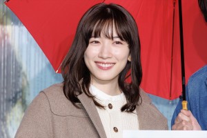 永野芽郁、ドラマ『君が心をくれたから』フォトスポットお披露目イベントに登場