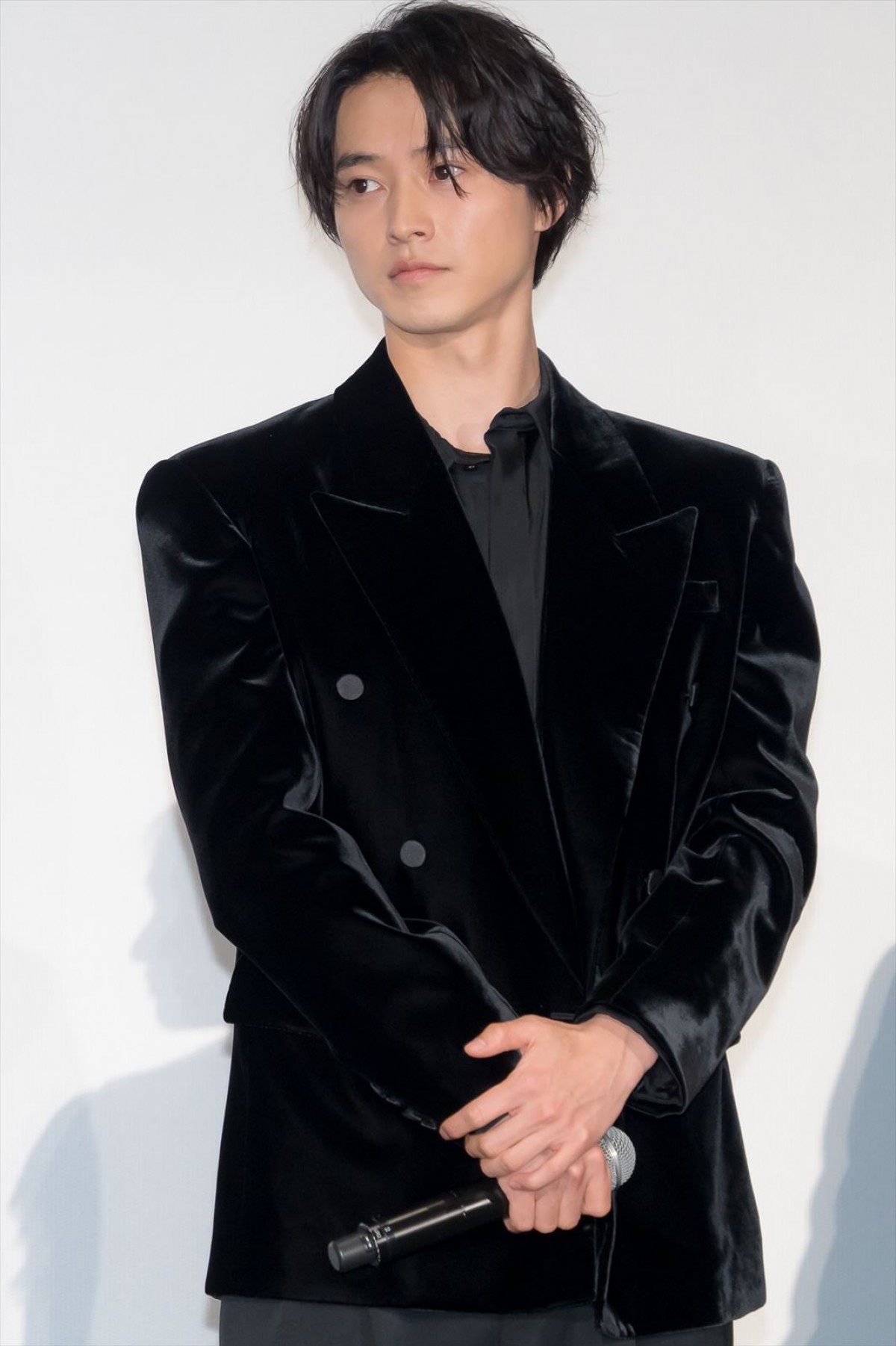 山田杏奈、山崎賢人の座長ぶりを絶賛「まさに“不死身の山崎”」