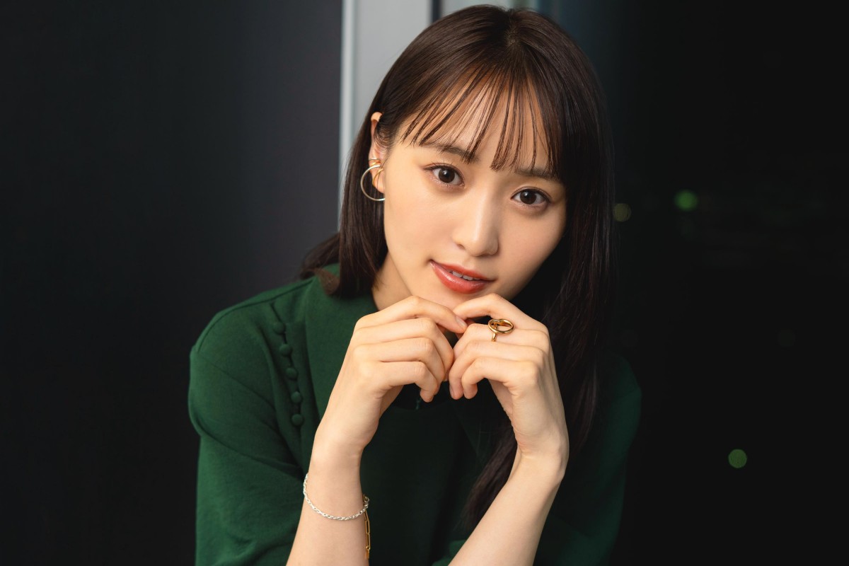 菅井友香、グループ卒業から1年「お芝居を軸に頑張っていきたい」