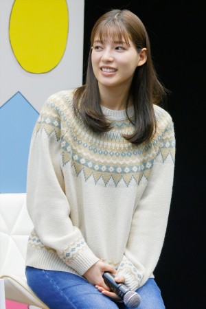 石井杏奈、ドラマ『ブラックガールズトーク』記者会見に登場