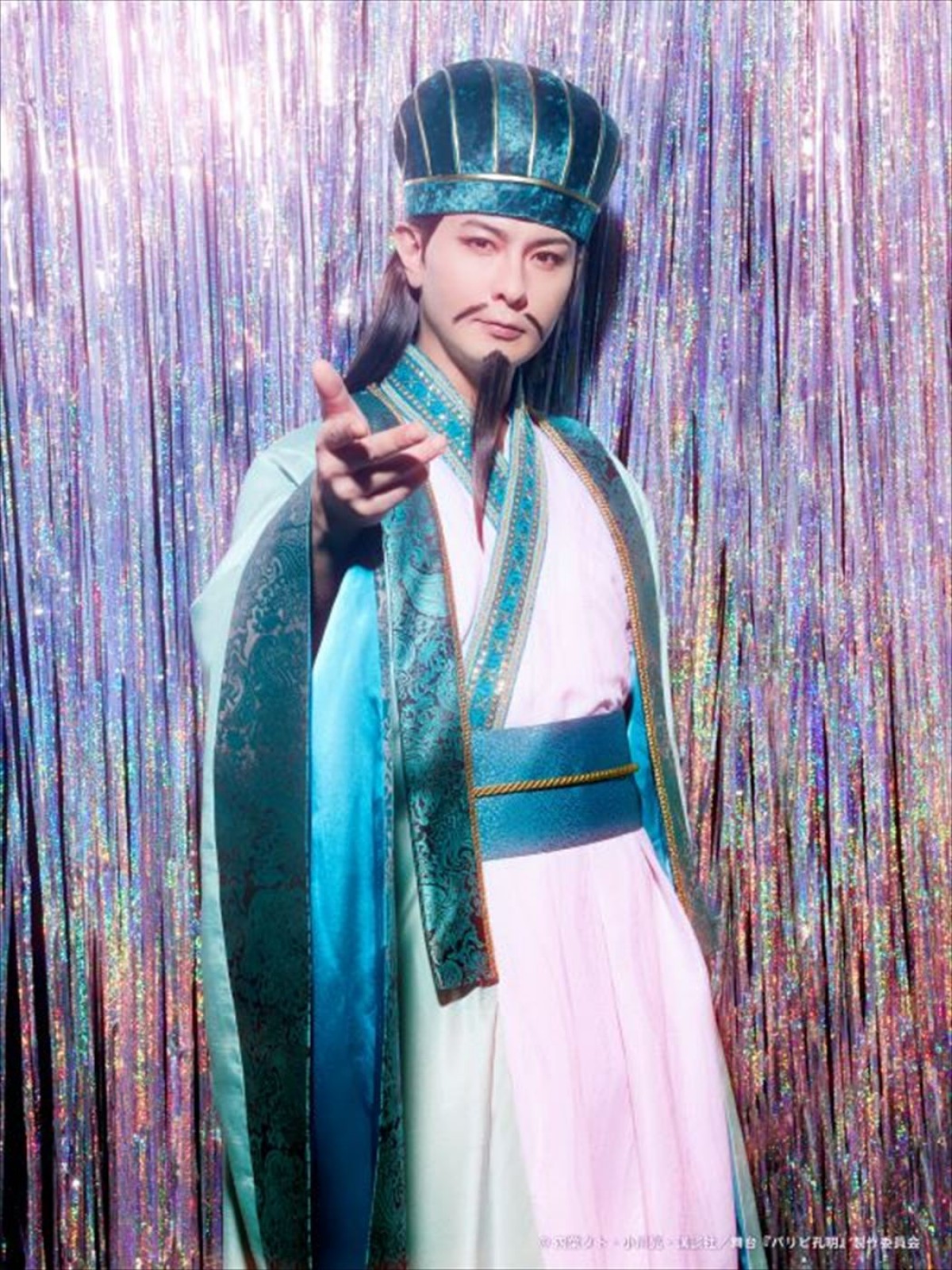 藤田玲主演×ノンスタ石田明演出、舞台『パリピ孔明』キャラビジュ解禁　新たにNMB48・眞鍋杏樹ら出演