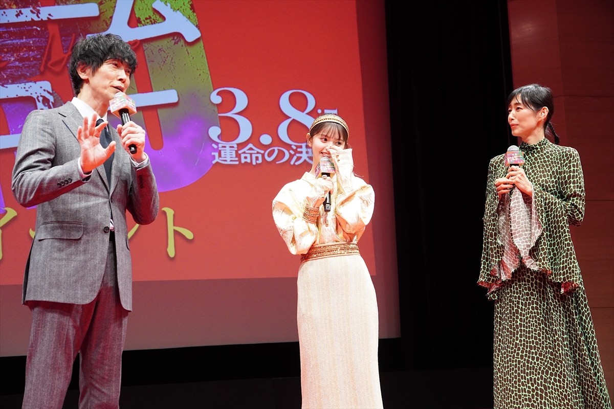 齋藤飛鳥、“両親”佐々木蔵之介＆木村多江から「とってもいいお芝居している」とベタ褒め！