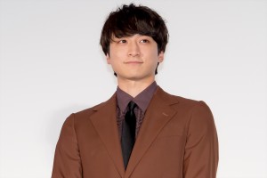 小関裕太、映画『恋わずらいのエリー』前夜祭イベントに登場