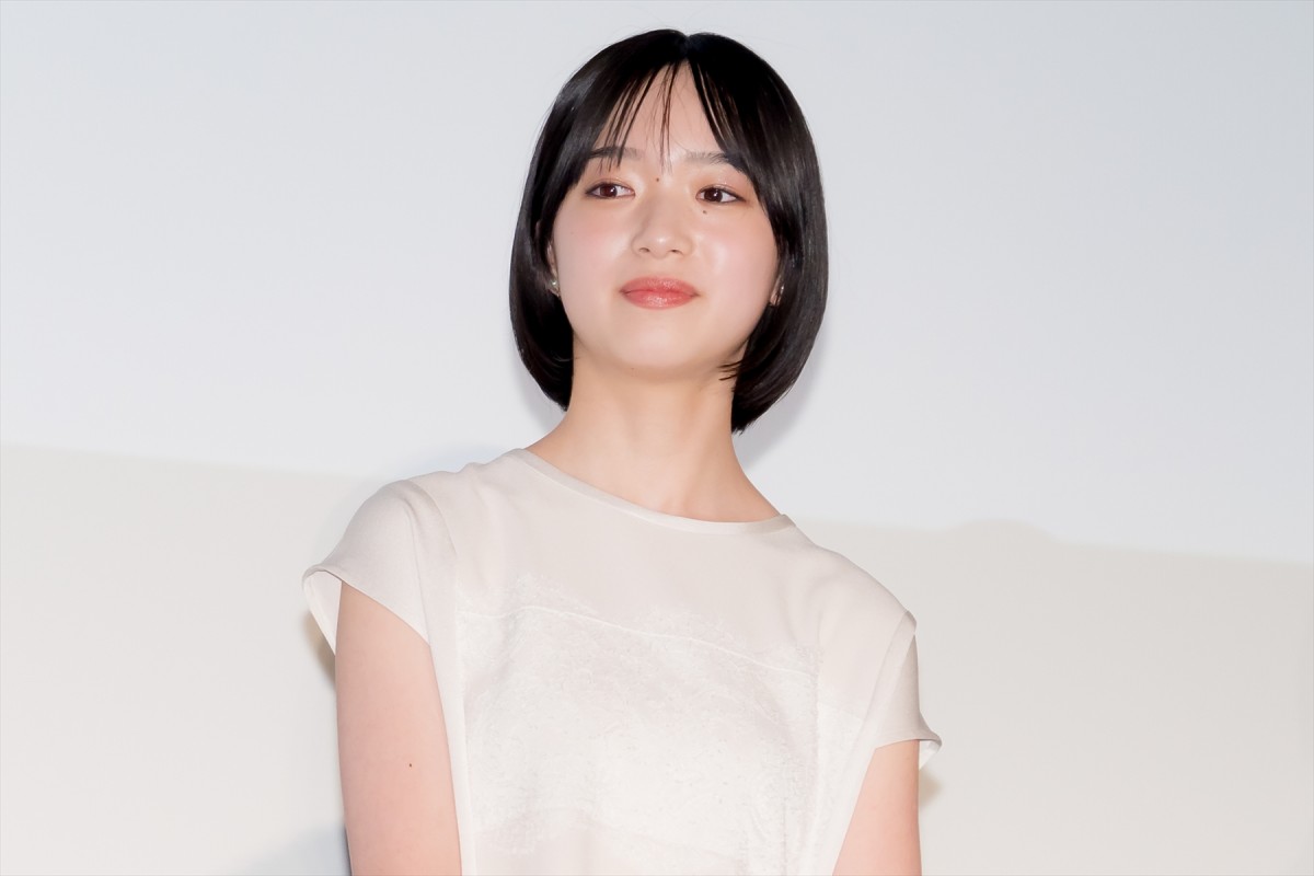 新垣結衣、“行ってみたい世界”は宇宙「昔から空を見るのが好き」