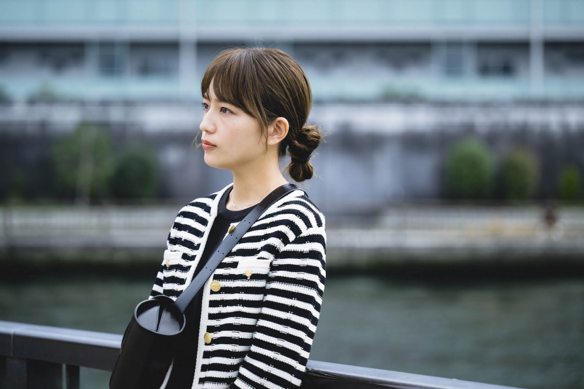 『9ボーダー』第4話　“七苗”川口春奈たちのもとに失踪中の父・五郎からハガキが届く