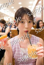乃木坂46・阪口珠美1st写真集『青いバラ』SHIBUYA TSUTAYA特典ポストカード