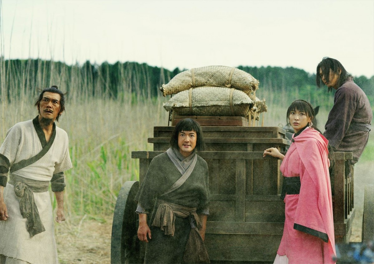 山崎賢人主演映画「キングダム」シリーズ、金ローで3週連続放送決定！　コメント到着