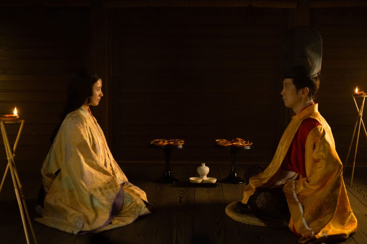『光る君へ』“宣孝”佐々木蔵之介、“道長”柄本佑に結婚報告　勝ち誇った表情に反響「男の修羅場」