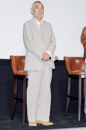 柄本明、ドラマ『新宿野戦病院』制作発表会見に登場